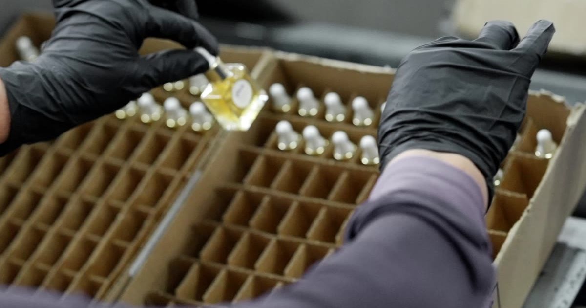 How Holiday Beauty Gift Sets Are Built: Kitting at Scale