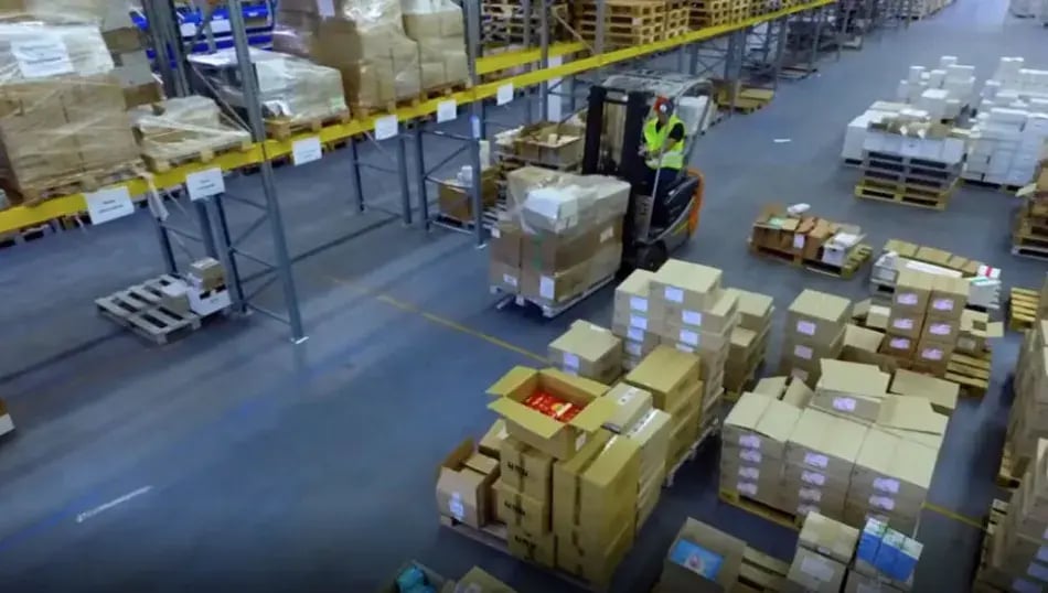 moving pallets